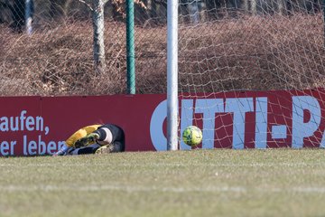 Bild 72 - wBJ Holstein Kiel II - Kieler MTV : Ergebnis: 2:1